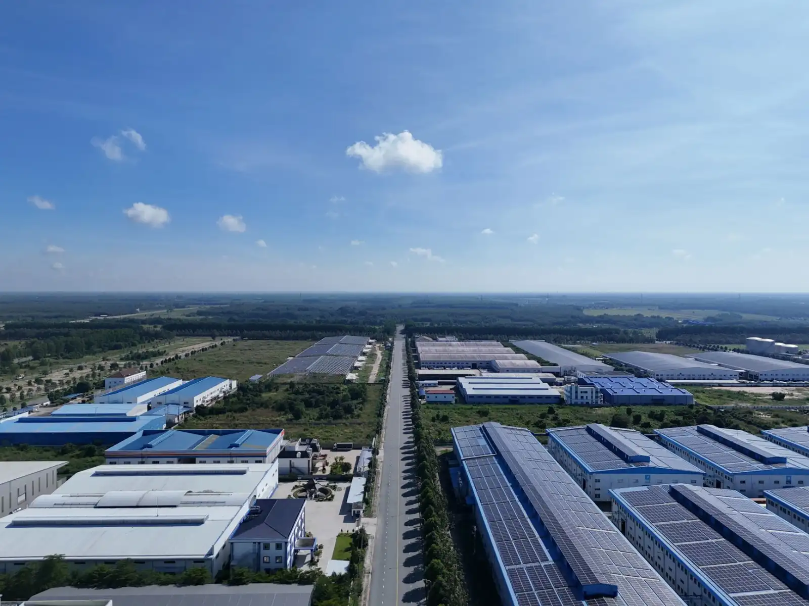 2025年实业投资行业政策风向与产业布局调整分析正文配图 1